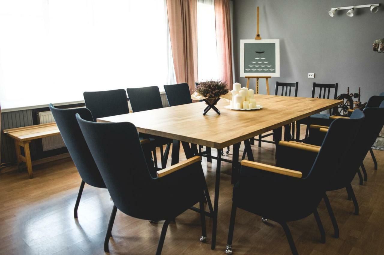Akmens Stasti / Stone Stories Hotel Kaltene Ngoại thất bức ảnh