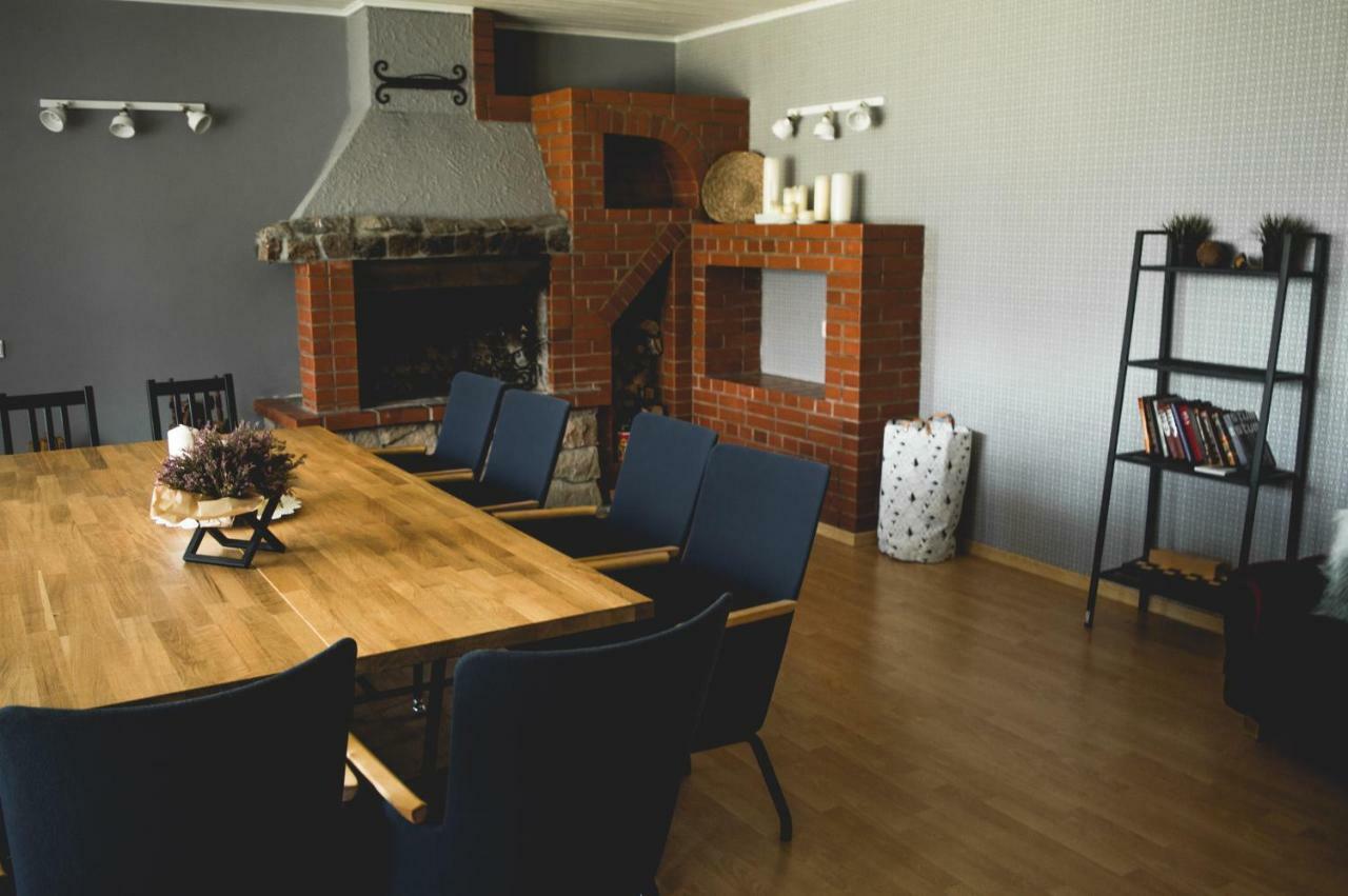 Akmens Stasti / Stone Stories Hotel Kaltene Ngoại thất bức ảnh