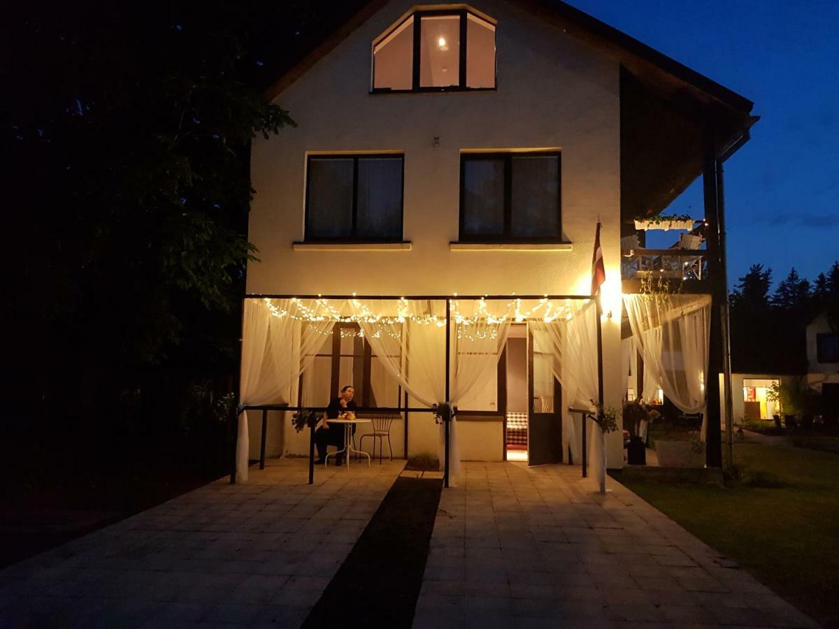 Akmens Stasti / Stone Stories Hotel Kaltene Ngoại thất bức ảnh